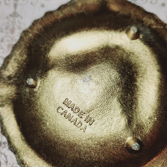 Vintage Art Deco Metal Ashtray Smoking Woman Embossed Image MI Canada - Picture 4 of 5